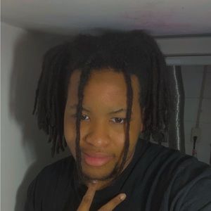 Meet your Posher, Aaron